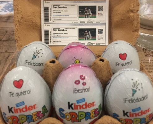 Regalos-personalizados-originales-huevera-kinder